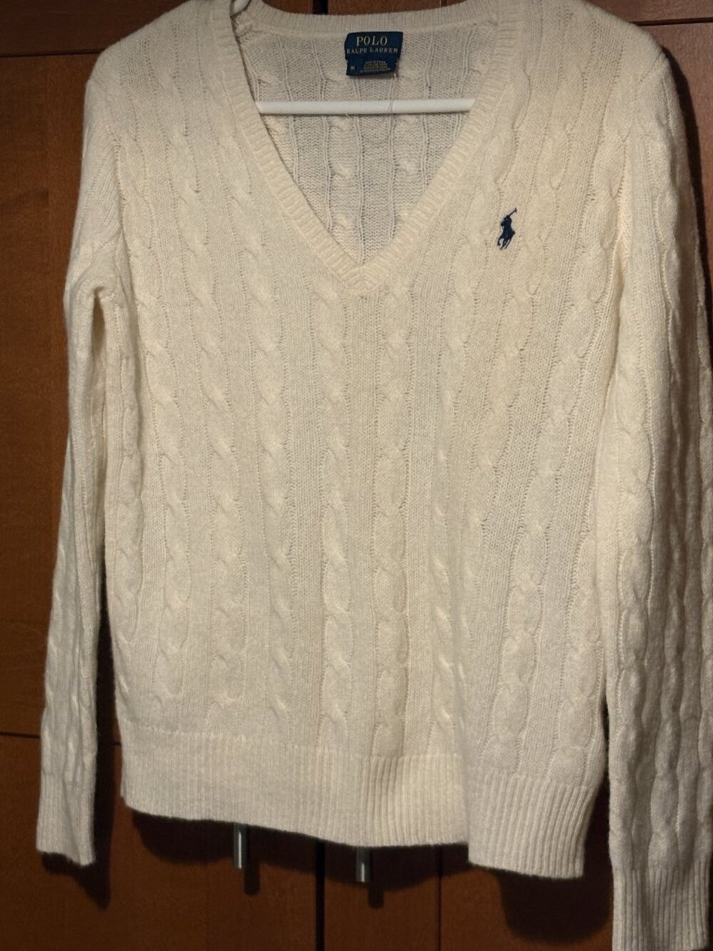 Ralph Lauren Woman Sz M  V-Neck White & BLue Pony Cable Wool Cashmere Sweater
